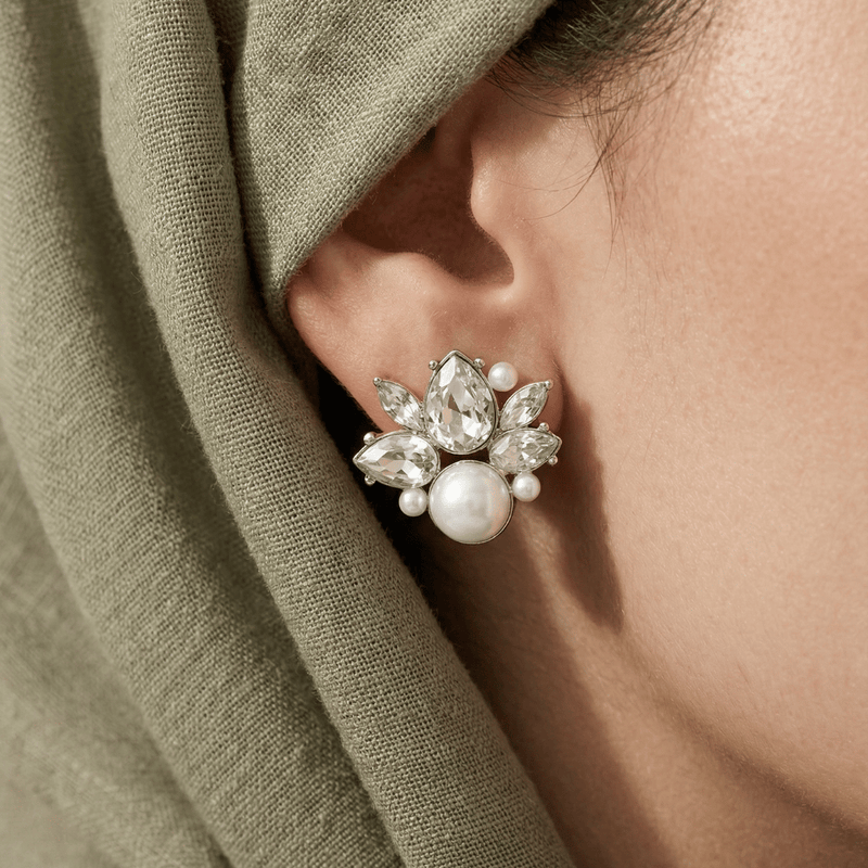 Jawahir Studs