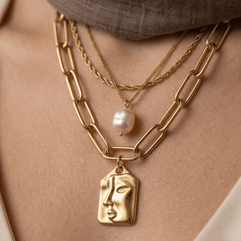 Wajh Necklace
