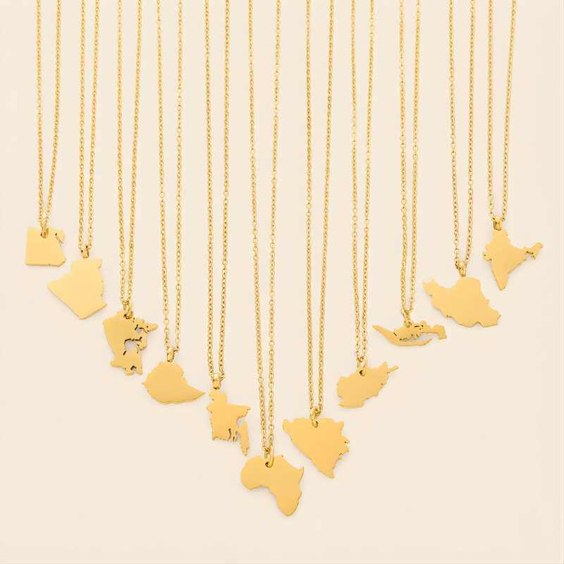 Country Map Necklace 18k