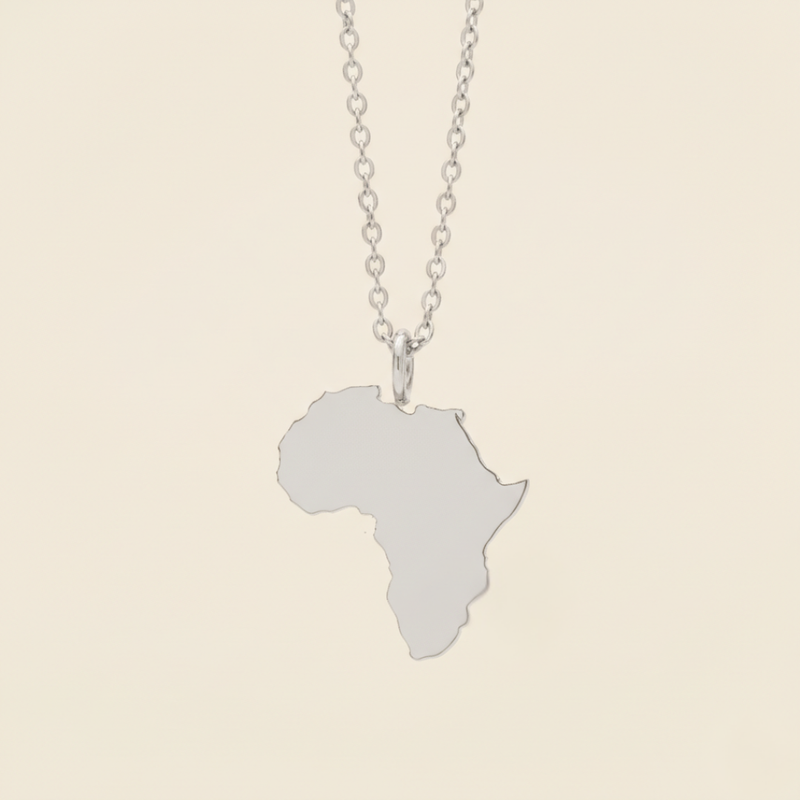 Country Map Necklace 18k